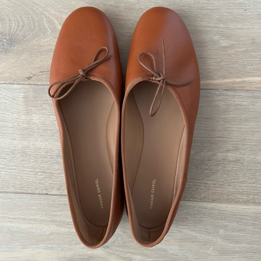 BRAND NEW w/dust bag: Mansur Gavriel Dream Ballerina flats